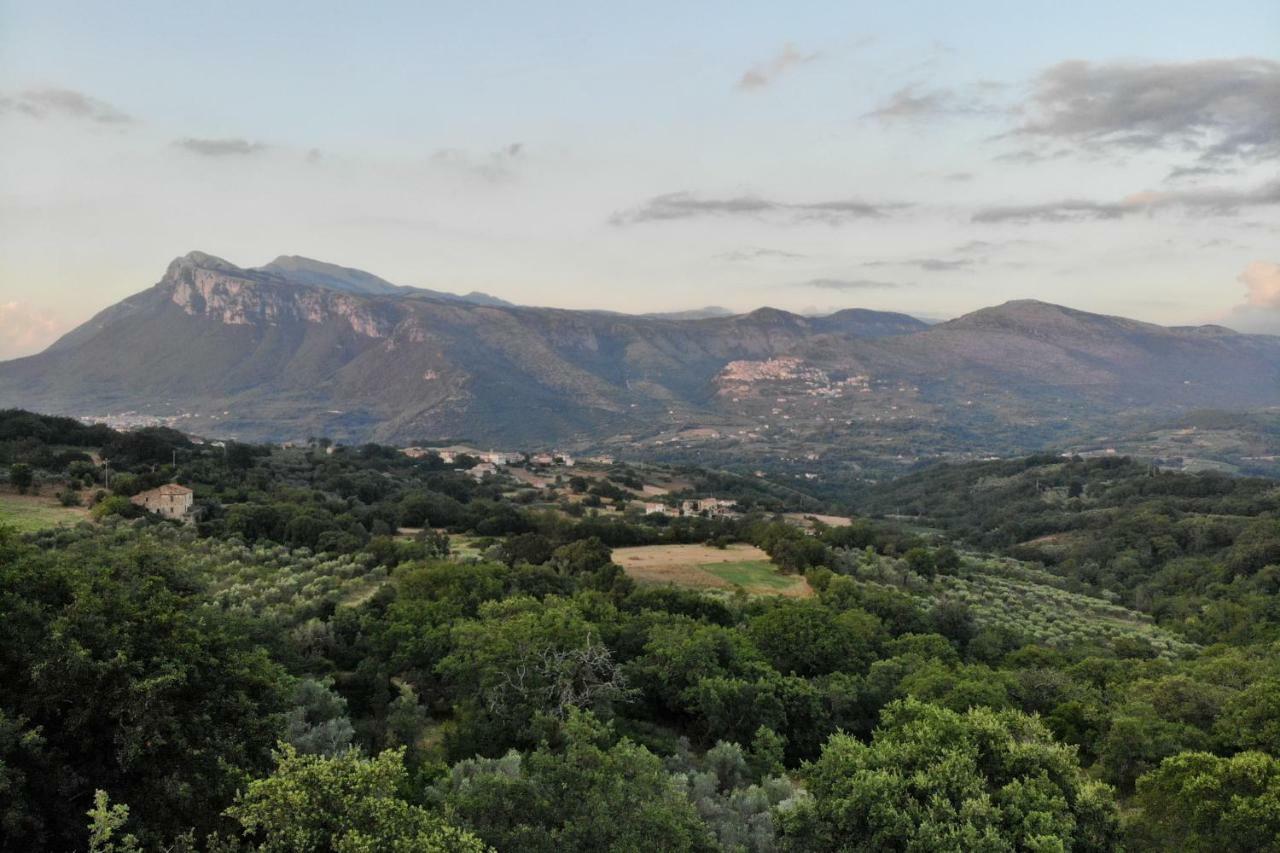 Agriturismo L'Antico Casolare Castelcivita Eksteriør billede